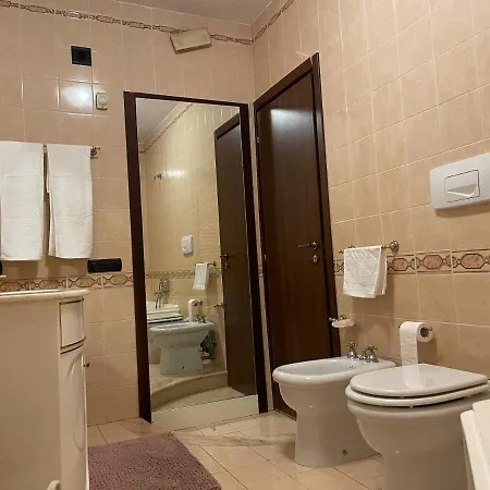 Residence Don Turi Villafranca Tirrena Buitenkant foto
